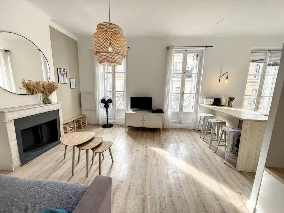 Place - Appartement Lumineux Au Coeur De La Joliette Marseille Ngoại thất bức ảnh
